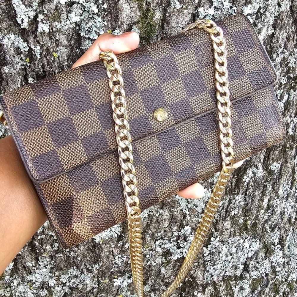 LOUIS VUITTON WALLET